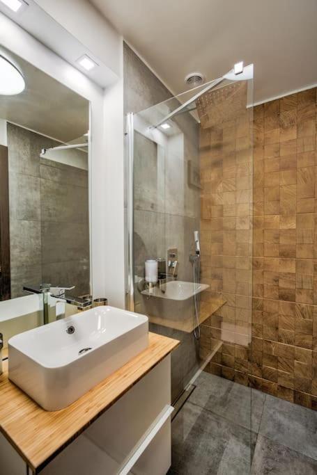 Splendor 3 Bedroom Flat In Silver Mountain Poiana Brasov Exterior foto